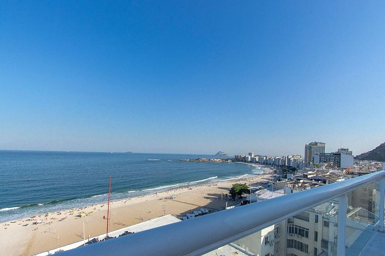 Flat Praia de Copacabana - Pé na areia 605