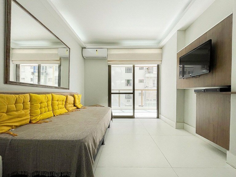 Flat Praia de Copacabana - Varanda Vista Mar Garagem - Pé na