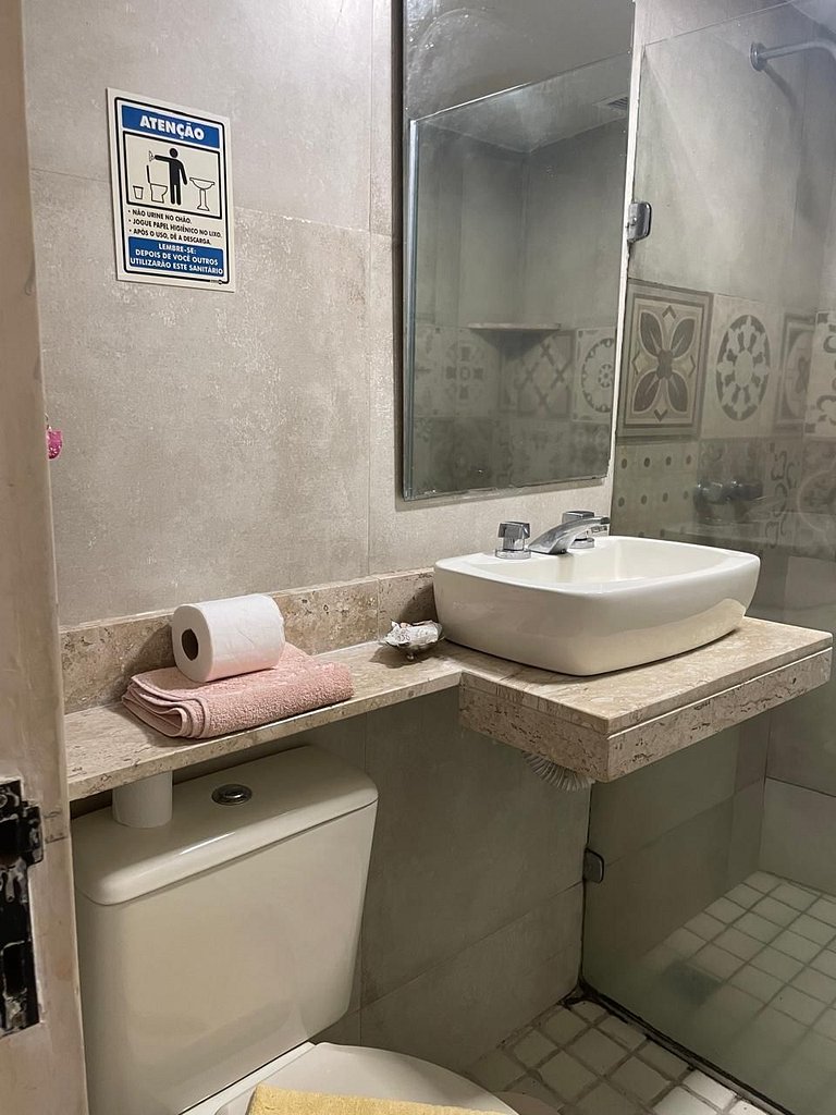 Flat Praia de Copacabana - Pé na areia 605